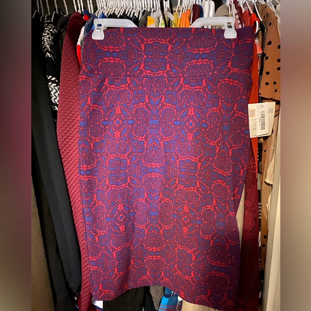 Modest Lula Roe stretchy skirt